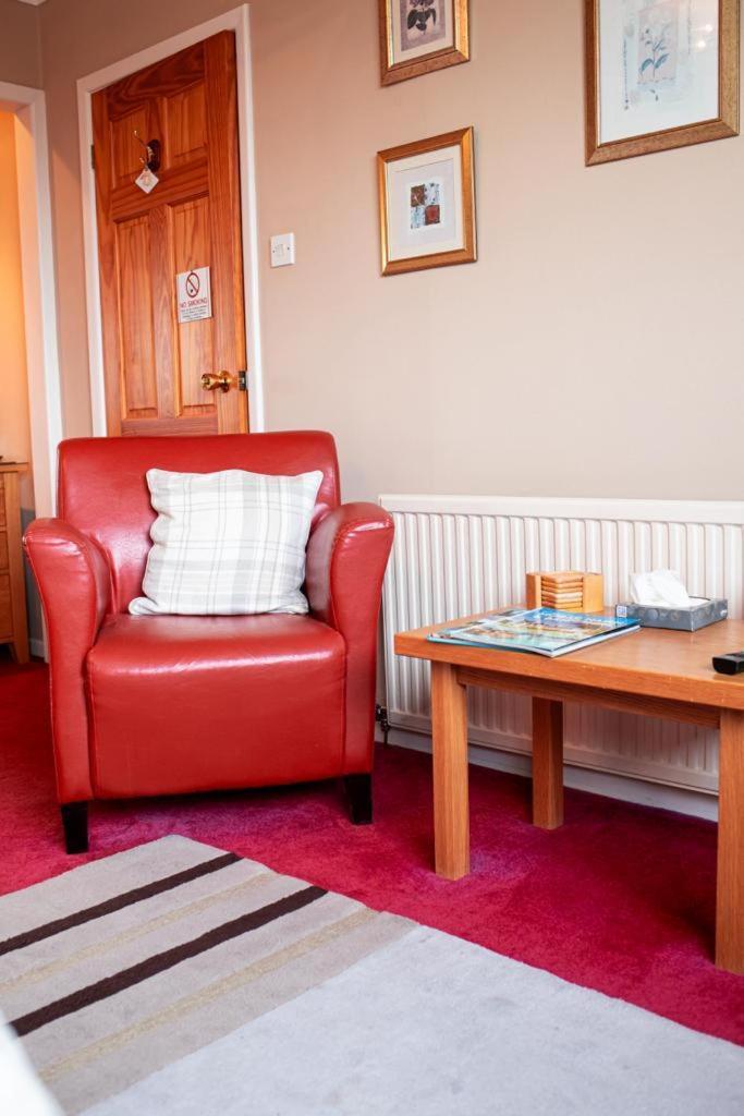 Fonthill Bed And Breakfast 네언 외부 사진